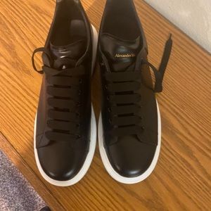 Alexander McQueens sz 11